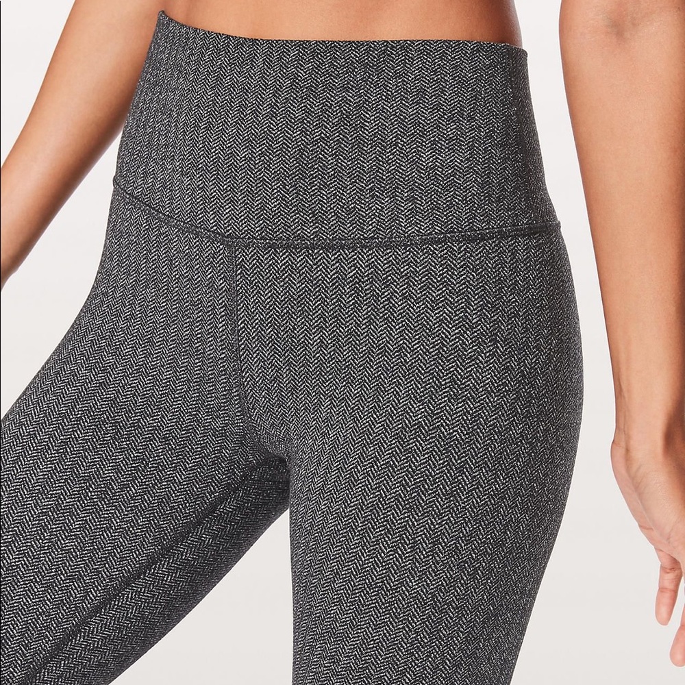 Women’s Lululemon Athletic Pants